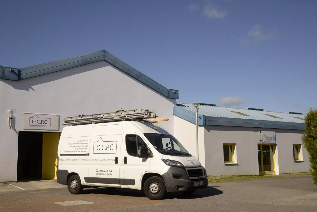 Photo de l'entreprise OCPC, spécialiste du traitement des bois en Vendée